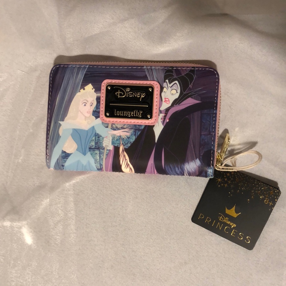 NWT Disney Sleeping Beauty loungefly zipper wallet